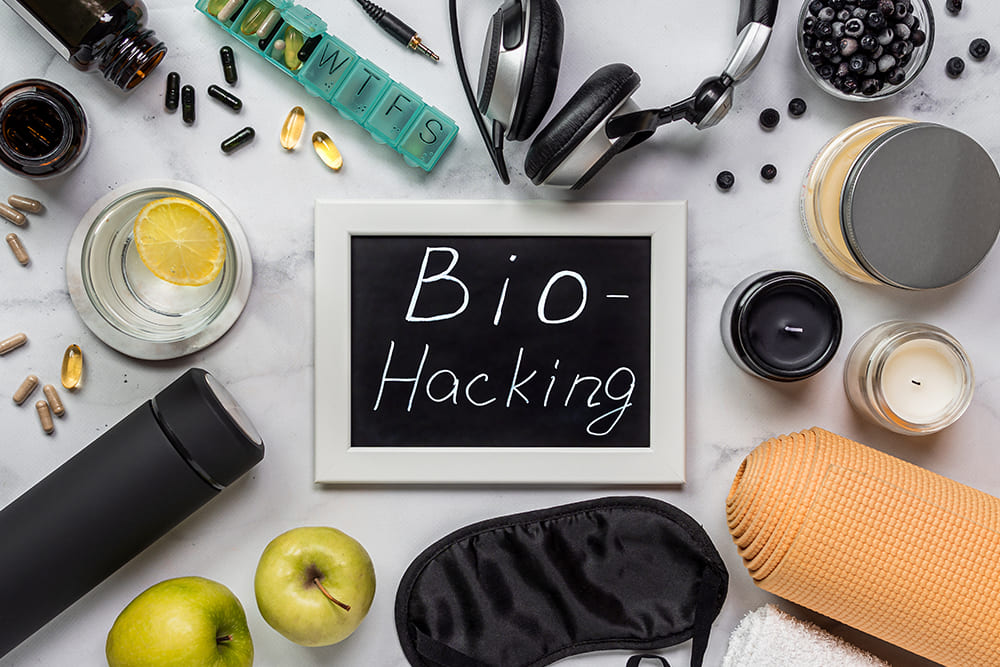 تغذية الـ Biohacking: كيف تتحكم بجسمك مثل المحترفين؟